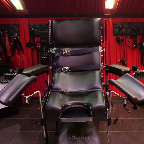 Galeriebild 2 von House Of Bizarre Dreams