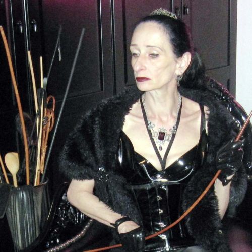 Galeriebild 4 von Domina Lady Isabella