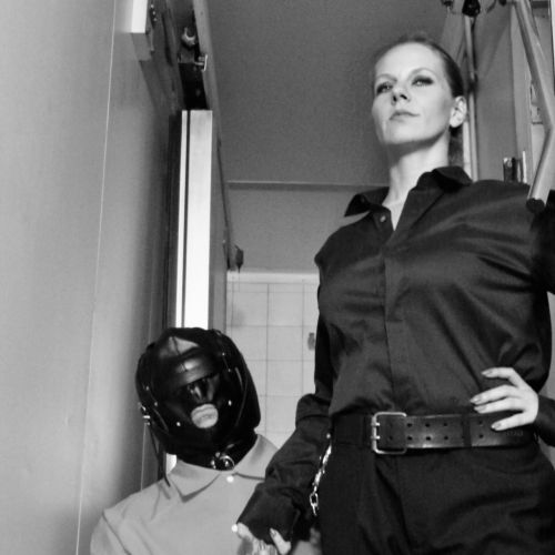 Galeriebild 12 von Mistress Henriette