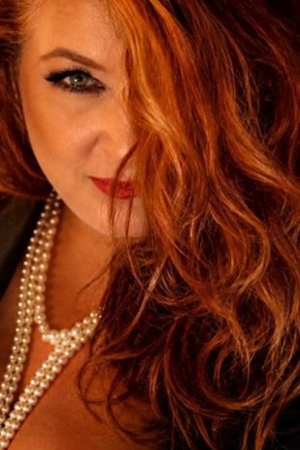 Profilbild von Empress Maxime von Luven